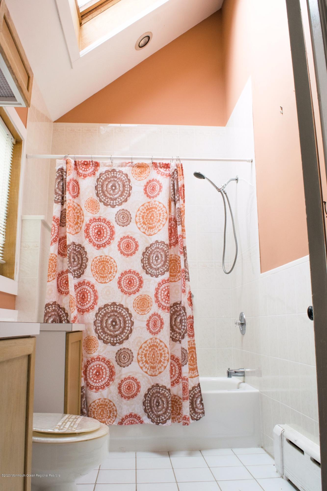 539 River Road Fair Haven, NJ 07704 - Photo 18 of 24 IMG_0485 (1)