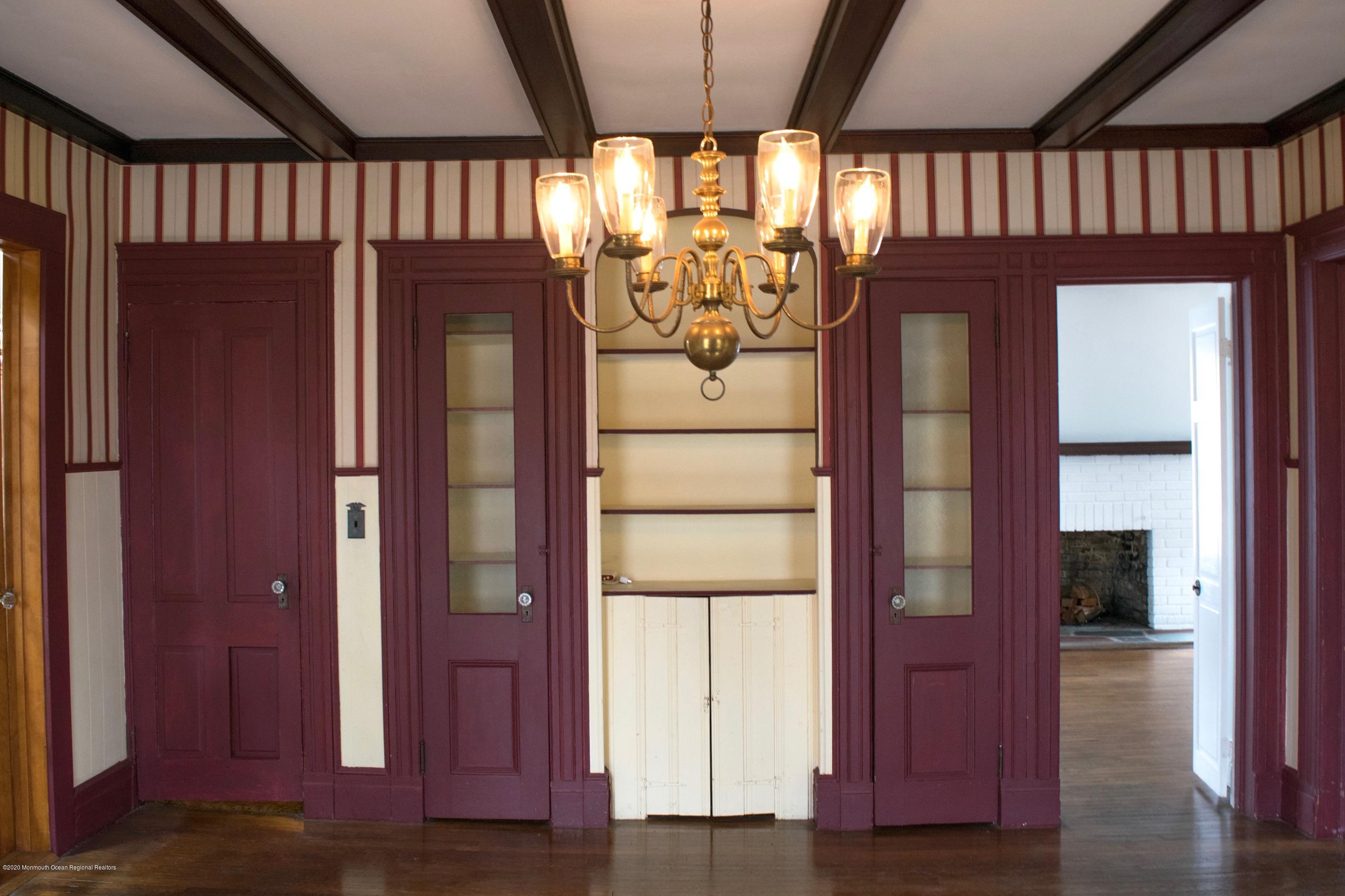 539 River Road Fair Haven, NJ 07704 - Photo 7 of 24 FullSizeRender (18)