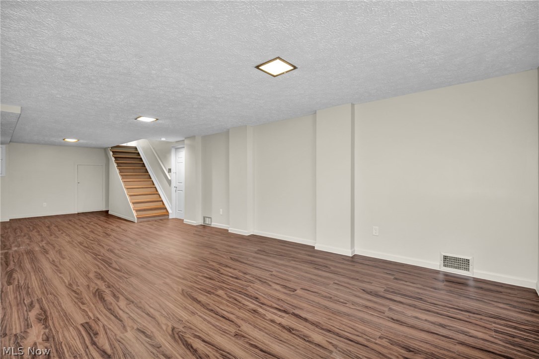 824 East Waterloo Road Akron, OH 44306 - Photo 22 of 33 Gallery Image 22