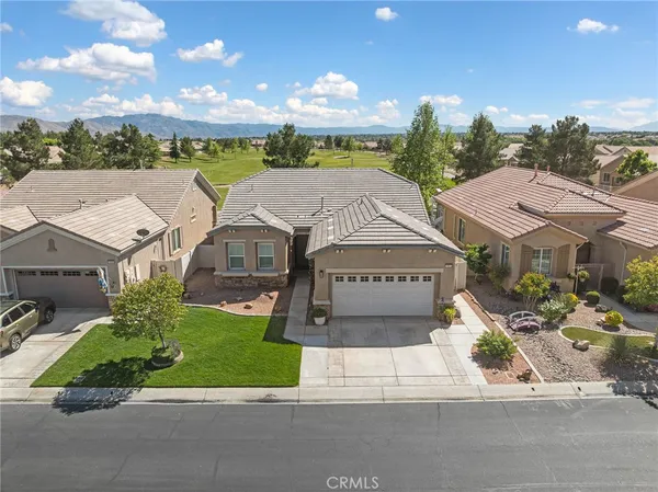 $408,500 | 10812 Katepwa Street, Apple Valley, CA 92308