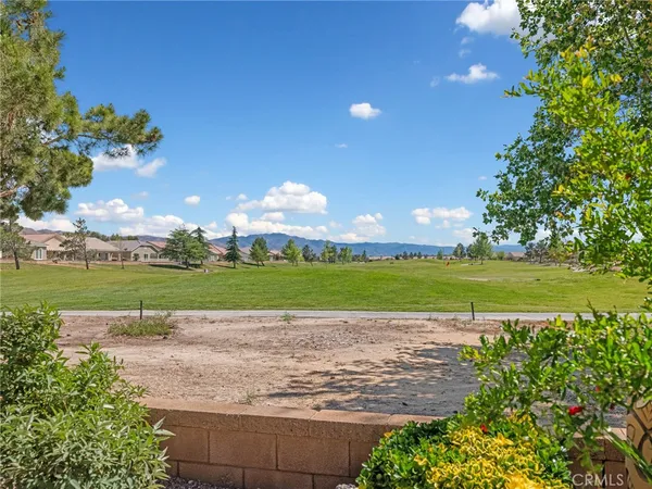 $408,500 | 10812 Katepwa Street, Apple Valley, CA 92308