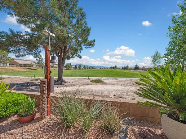 $408,500 | 10812 Katepwa Street, Apple Valley, CA 92308