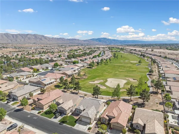 $408,500 | 10812 Katepwa Street, Apple Valley, CA 92308