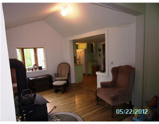 1078 River Road Tenants Harbor, ME 04860 - Photo 13 of 13 Den/Family/Great Room. Enter house...