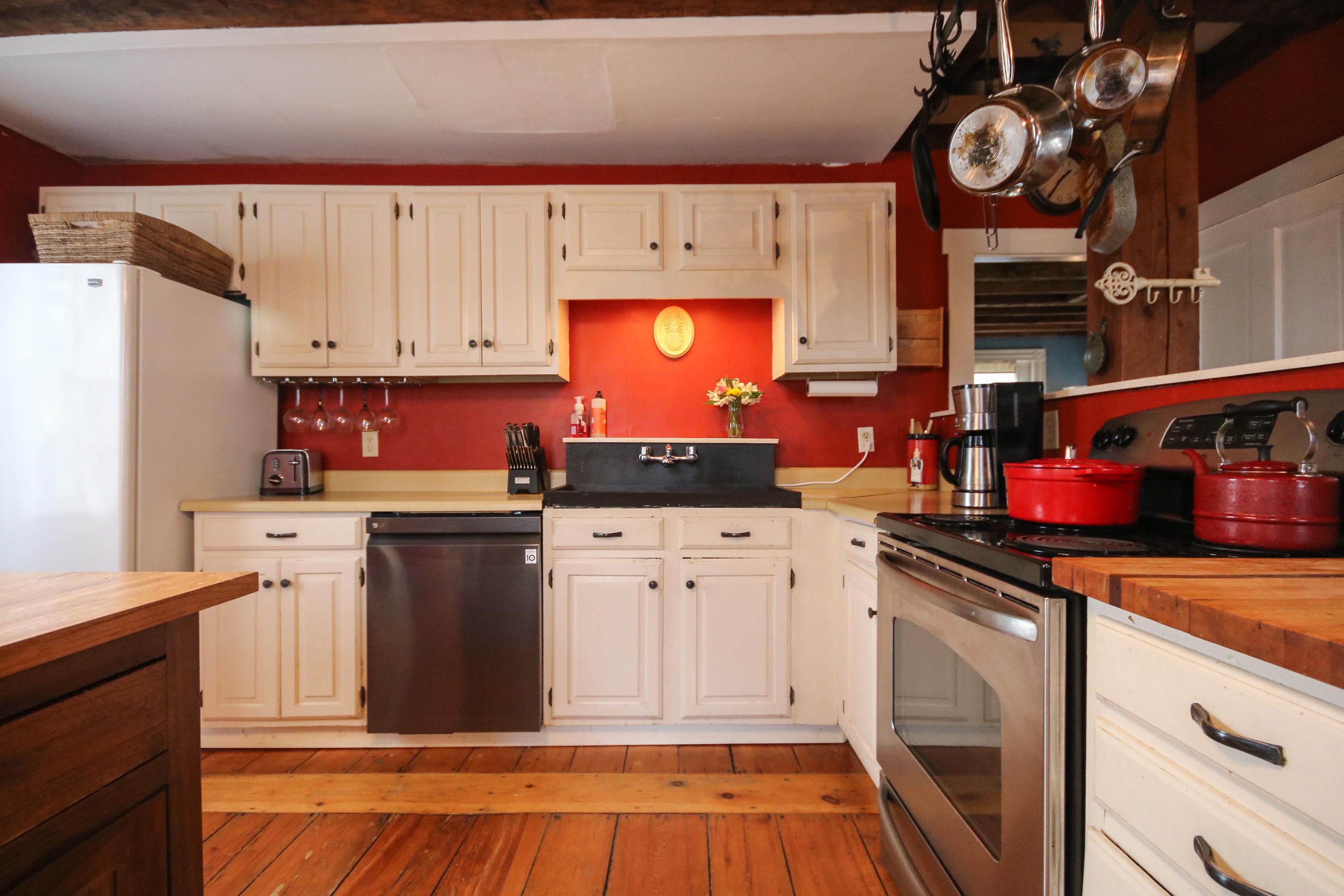 21 Main Street Windham, ME 04062 - Photo 8 of 55 21 Main St Windham - Kitchen-10