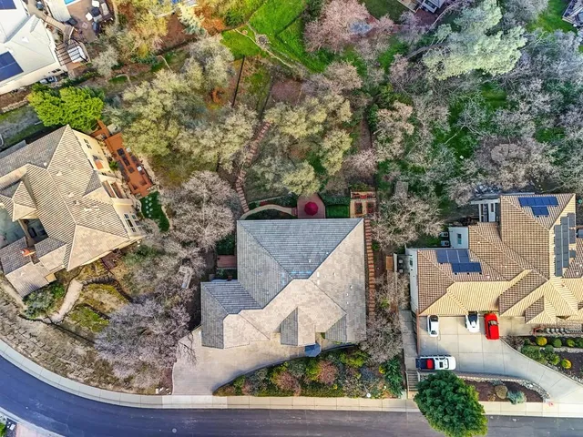 $1,640,000 | 627 Lakeridge Drive, Auburn, CA 95603