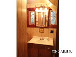 1155 Reasonover Road Cedar Mountain, NC 28718 - Photo 18 of 24 Gallery Image 18