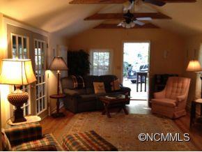 1155 Reasonover Road Cedar Mountain, NC 28718 - Photo 10 of 24 Gallery Image 10