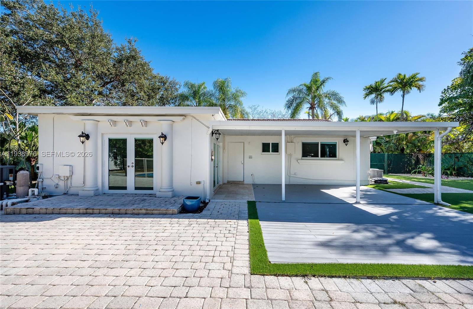 5626 Southwest 69th Avenue Miami, FL 33143 - Photo 27 of 76