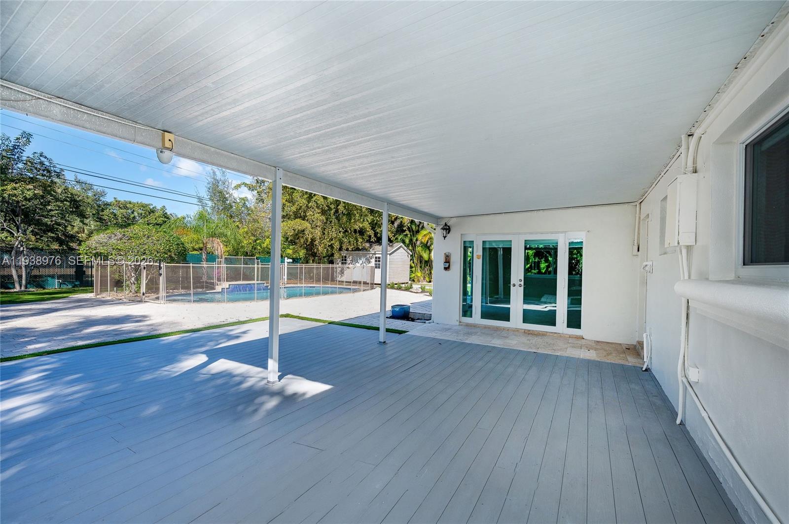 5626 Southwest 69th Avenue Miami, FL 33143 - Photo 47 of 76