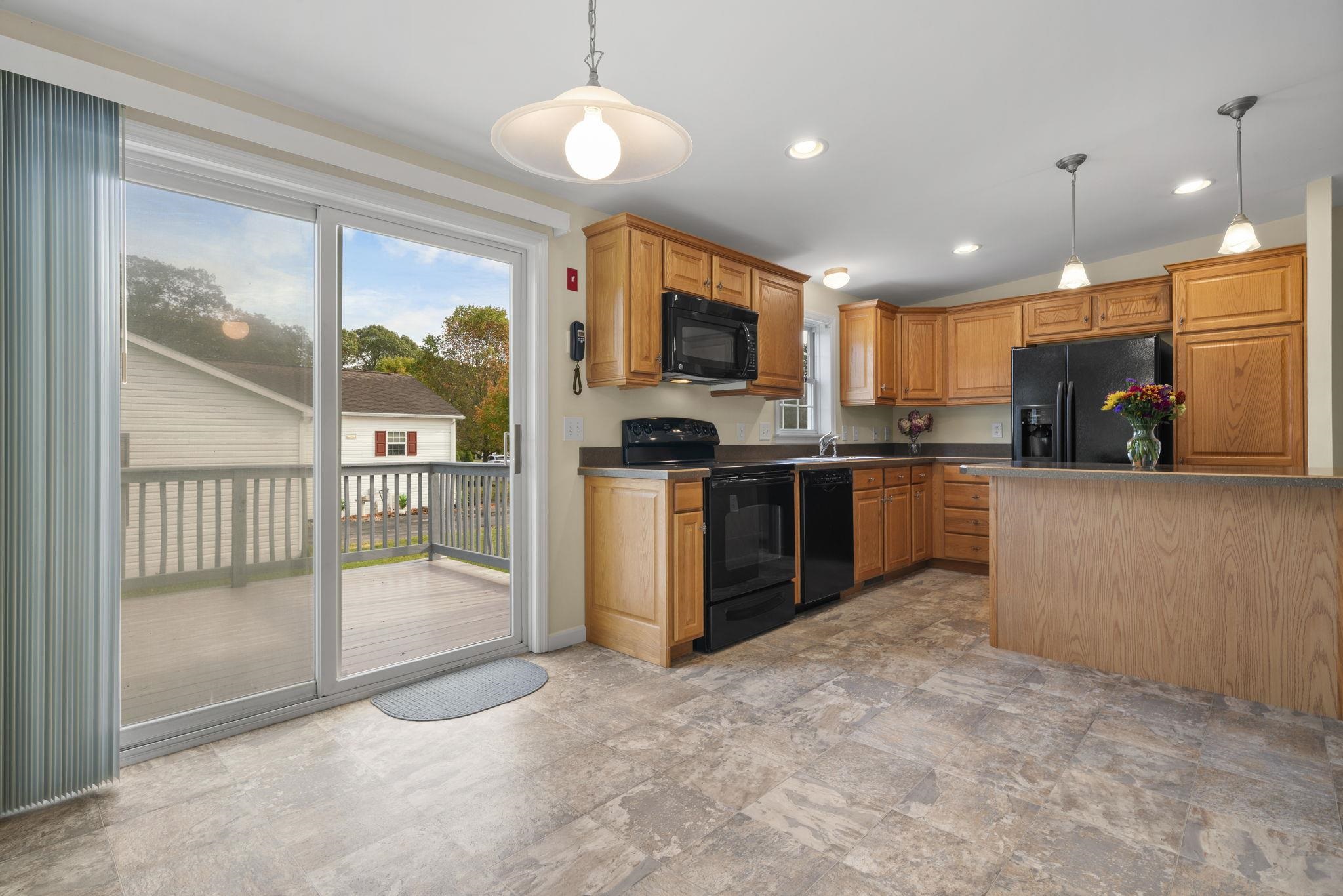 4 Aspen Way North Hampton, NH 03862 - Photo 11 of 52