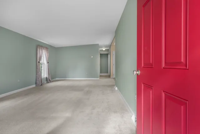 $389,000 | 4 Aspen Way, North Hampton, NH 03862