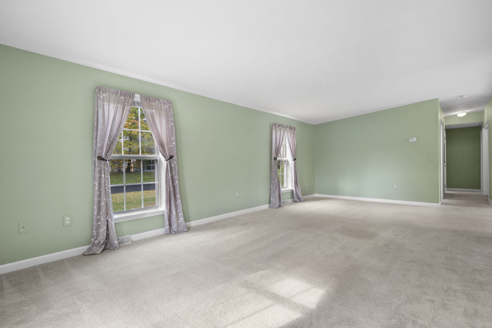 4 Aspen Way North Hampton, NH 03862 - Photo 18 of 52