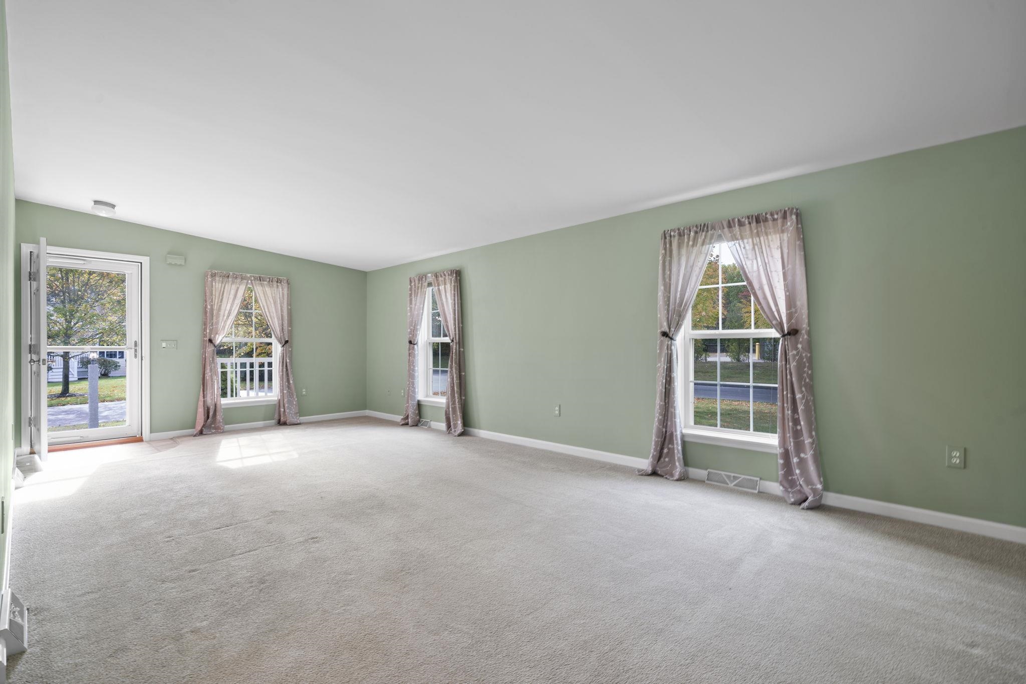 4 Aspen Way North Hampton, NH 03862 - Photo 21 of 52