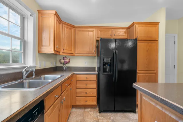 $389,000 | 4 Aspen Way, North Hampton, NH 03862