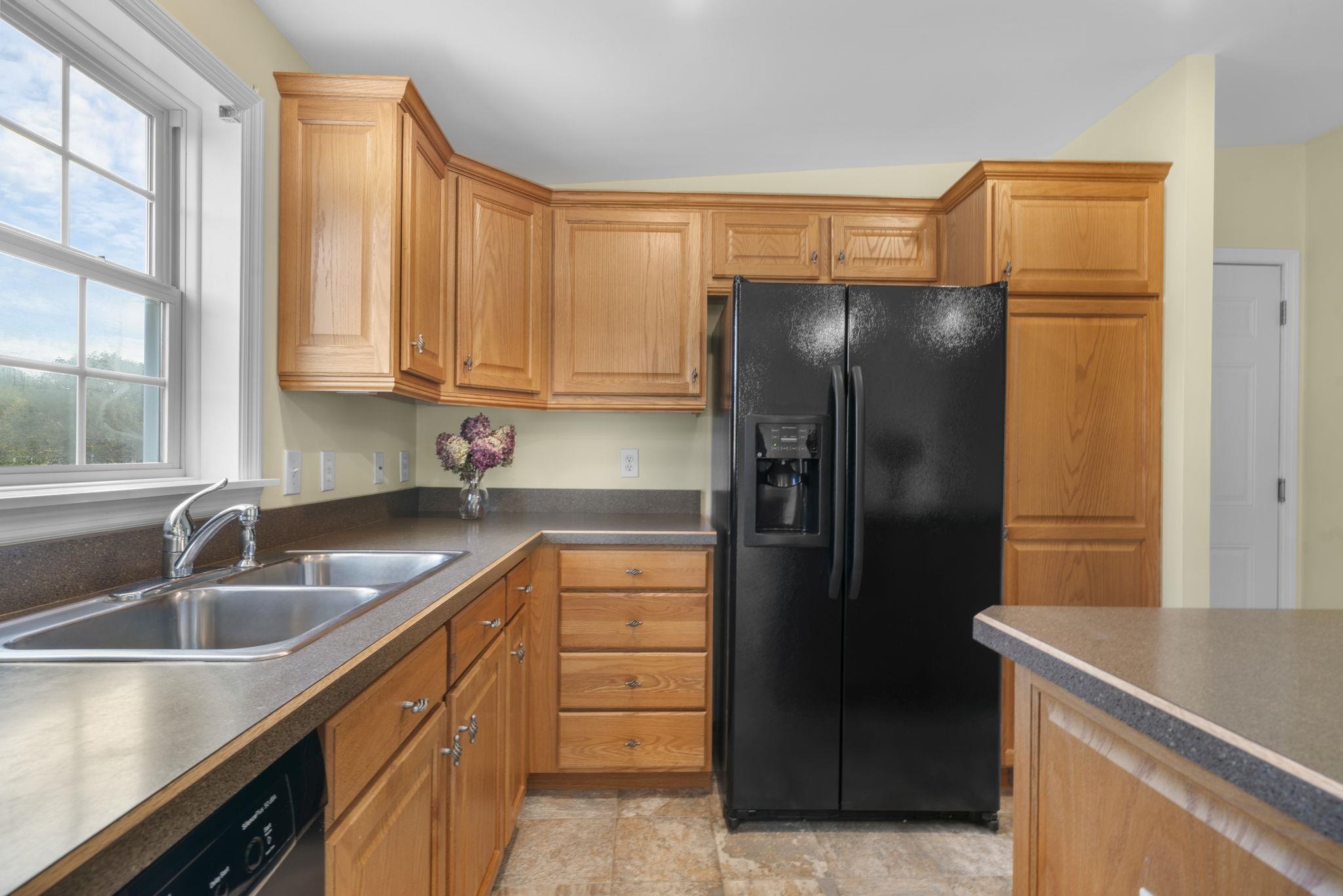 4 Aspen Way North Hampton, NH 03862 - Photo 10 of 52