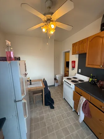 $2,500 | 60 Walden Street, Unit 1, Cambridge, MA 02140