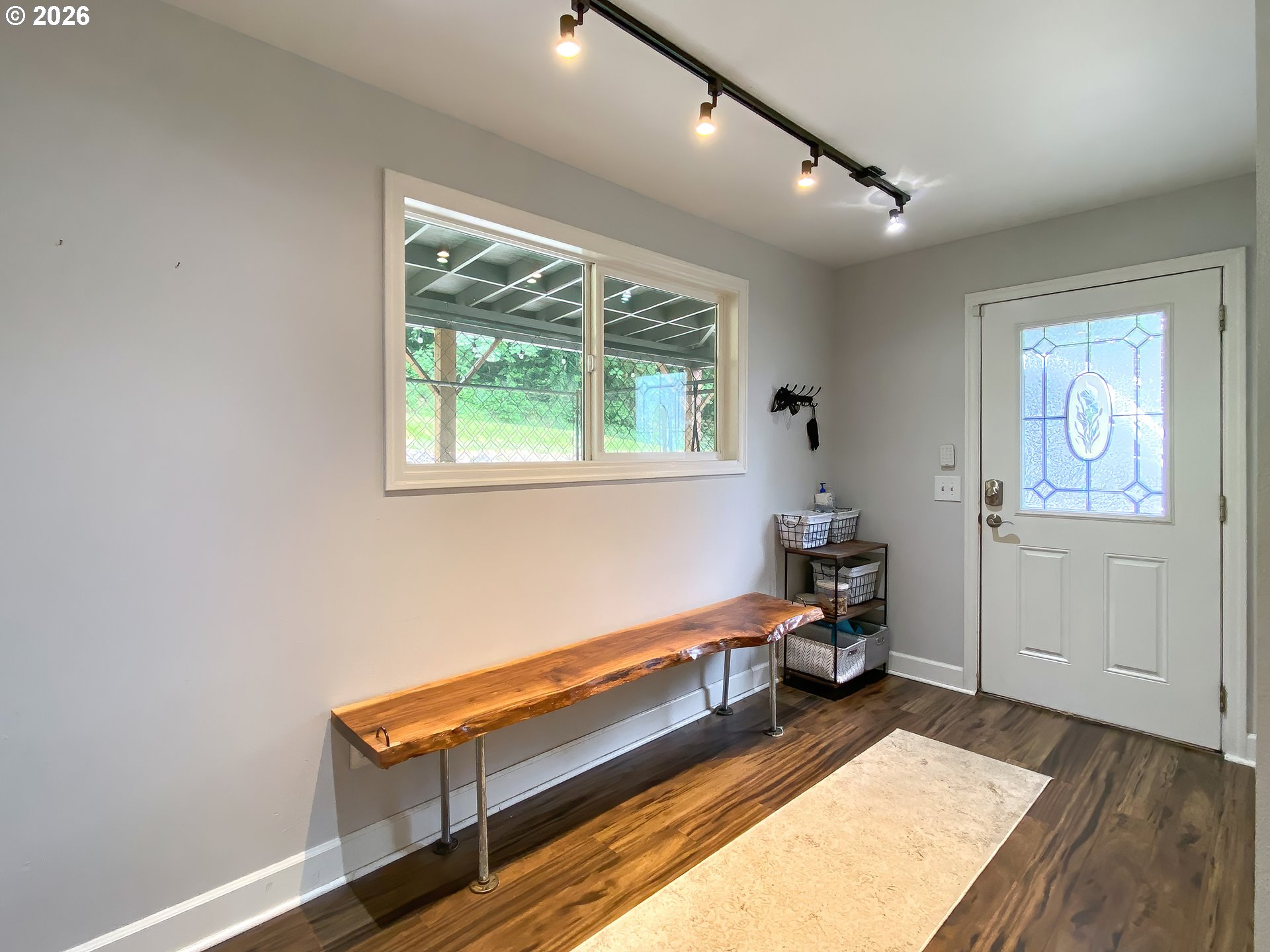 28960 Southeast Stone Road Gresham, OR 97080 - Photo 21 of 40 Entrance/Foyer