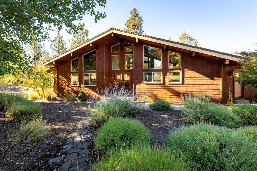 10850 Kestrel Road Klamath Falls, OR 97601 - Photo 41 of 54 10850KestrelRd.-7