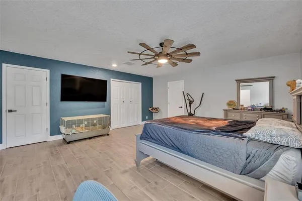$899,000 | 1350 Arapaho Trail, Geneva, FL 32732
