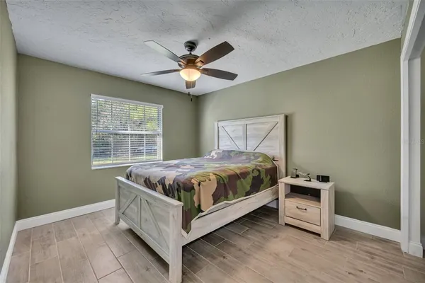 $899,000 | 1350 Arapaho Trail, Geneva, FL 32732