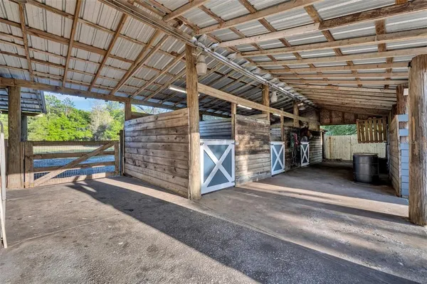 $899,000 | 1350 Arapaho Trail, Geneva, FL 32732