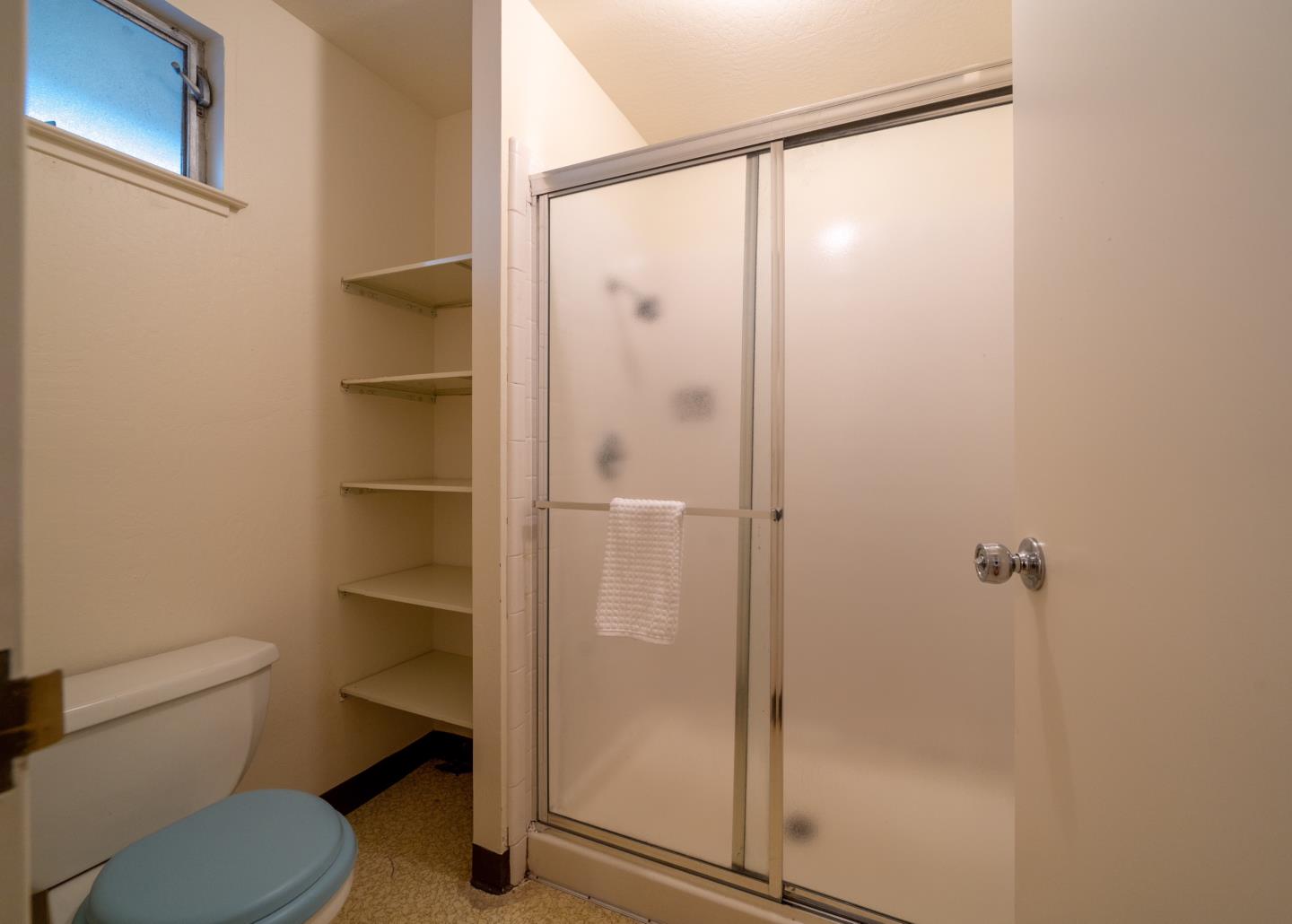 935 Park Pacifica Avenue Pacifica, CA 94044 - Photo 25 of 44 a bathroom with a shower