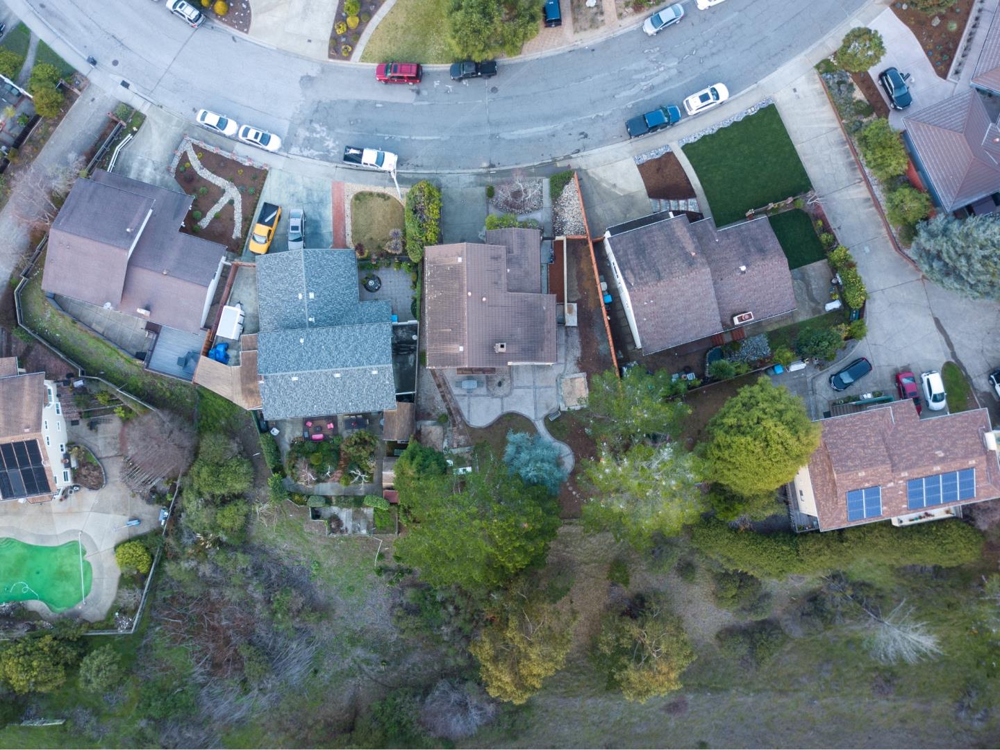 935 Park Pacifica Avenue Pacifica, CA 94044 - Photo 42 of 44 an aerial view of multiple houses with outdoor space