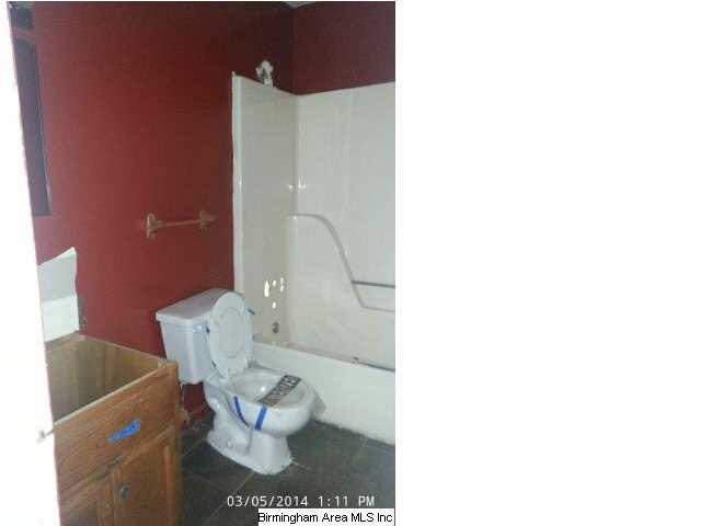 709 19th Street Southwest Birmingham, AL 35211 - Photo 7 of 7