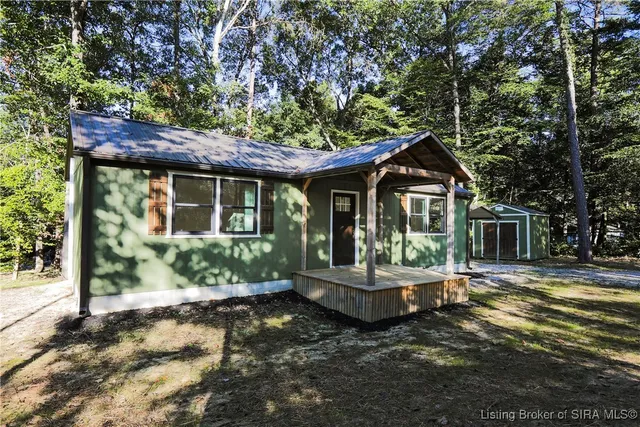 $149,900 | 4543 South Calloway Drive, Hardinsburg, IN 47125