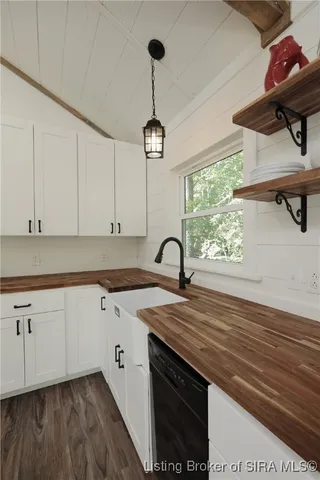 $149,900 | 4543 South Calloway Drive, Hardinsburg, IN 47125