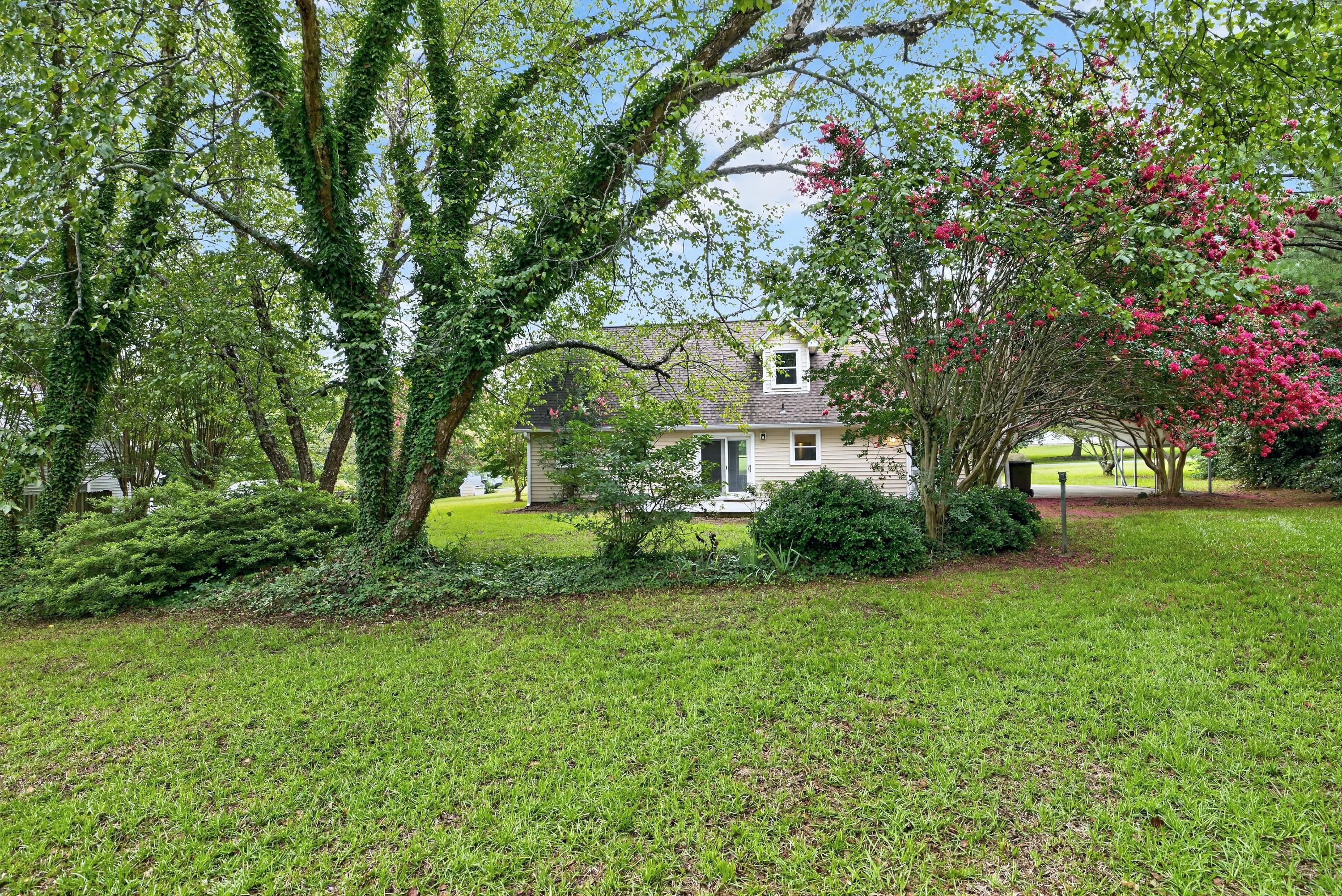 1517 Old Clayton Road Willow Spring, NC 27592 - Photo 12 of 60 _B5A5983-3000.jpg