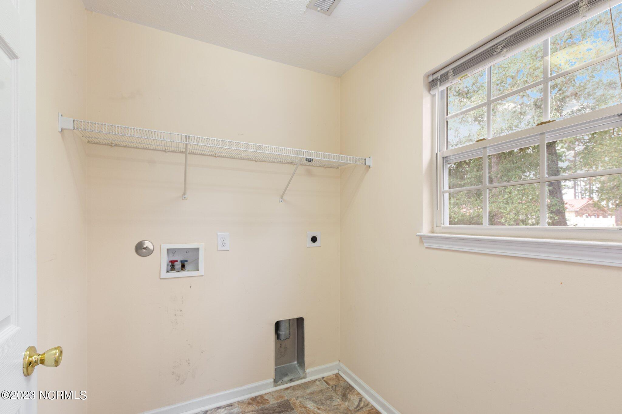 1479 East Boiling Spring Road Southport, NC 28461 - Photo 28 of 31 28-web-or-mls-1479-e-boiling-spring-rd