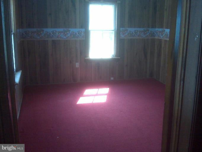 18525 Manor Church Road Boonsboro, MD 21713 - Photo 6 of 11 Bedroom 2