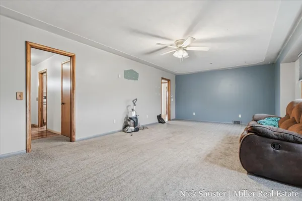 $284,900 | 5375 Lansing Road, Potterville, MI 48876