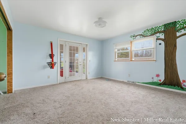 $284,900 | 5375 Lansing Road, Potterville, MI 48876