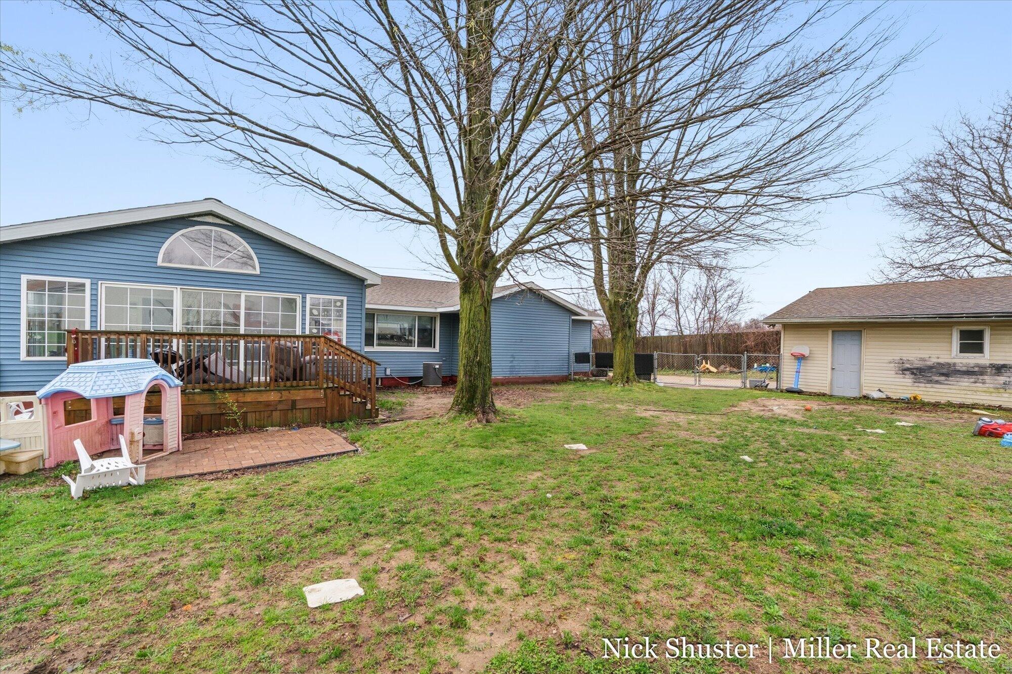 5375 Lansing Road Potterville, MI 48876 - Photo 29 of 44 33-WM5375lansing-26