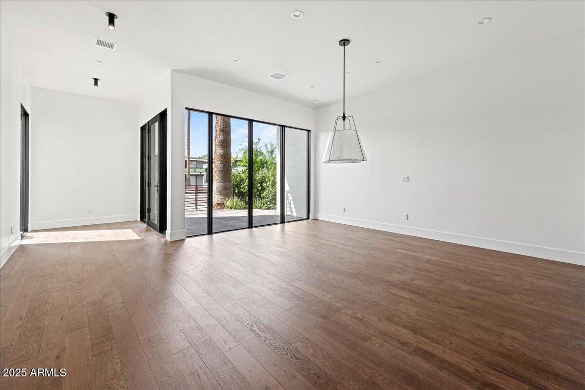 6918 East 2nd Street Scottsdale, AZ 85251 - Photo 37 of 38 03-6918 E 2nd St 03