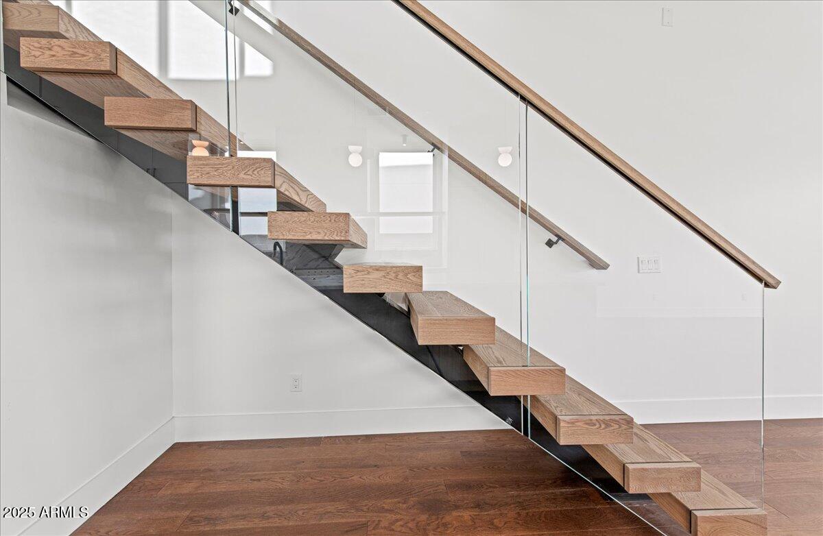 6918 East 2nd Street Scottsdale, AZ 85251 - Photo 10 of 38 13-6918 E 2nd St 13