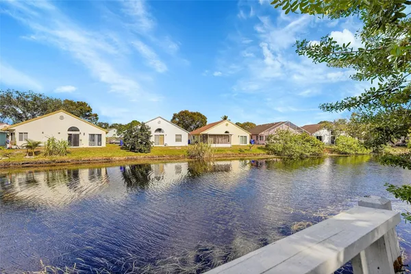 $360,000 | 1237 Seaview, Unit 1237, North Lauderdale, FL 33068