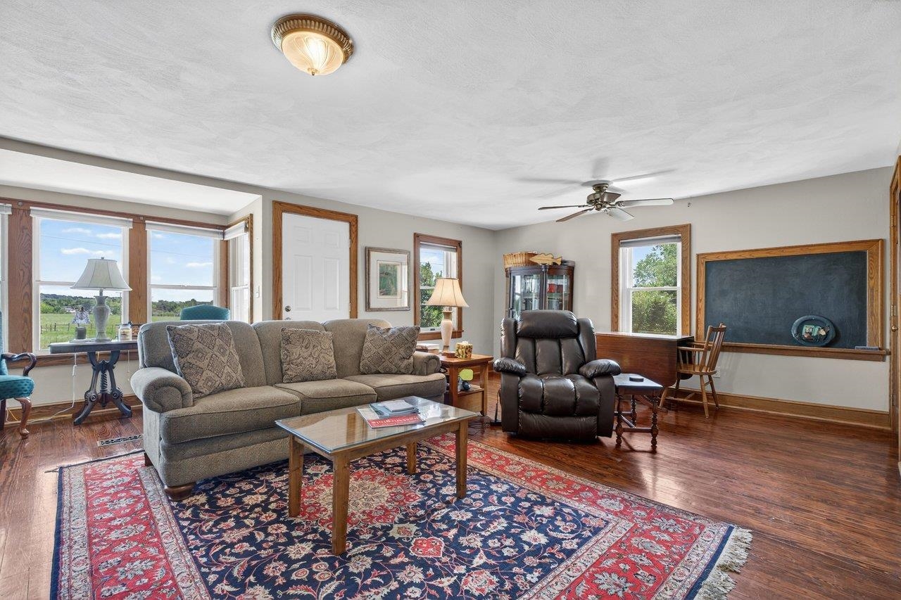 3398 Old Thirty-Three Road Harrisonburg, VA 22801 - Photo 11 of 75