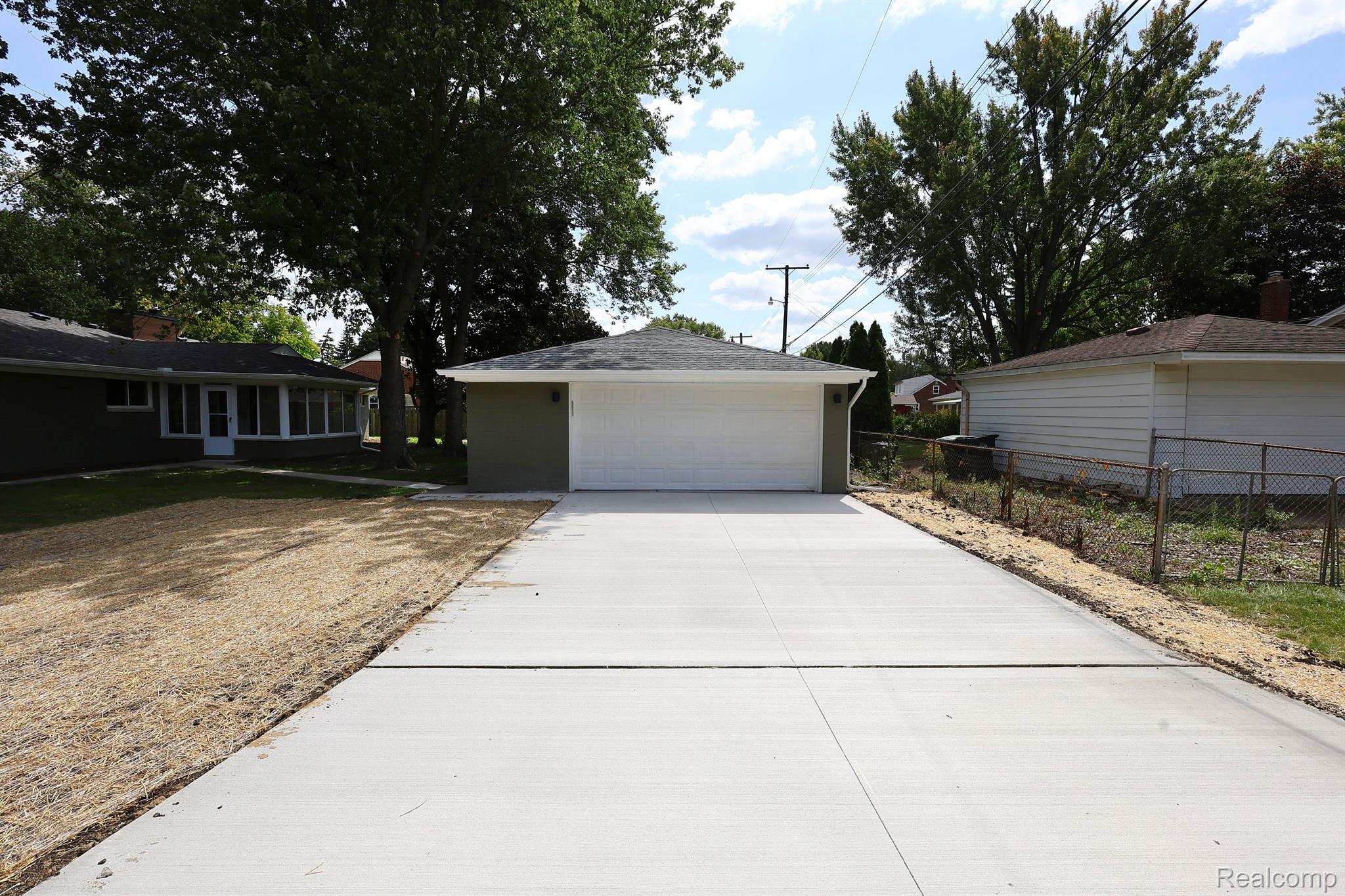 8410 Harding Street Taylor, MI 48180 - Photo 37 of 43 Brand New Driveway