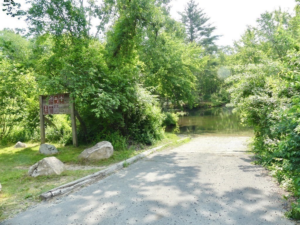 256 Cold Spring Road Belchertown, MA 01007 - Photo 41 of 42 Gallery Image 41