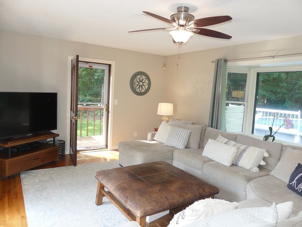256 Cold Spring Road Belchertown, MA 01007 - Photo 9 of 42 Gallery Image 9