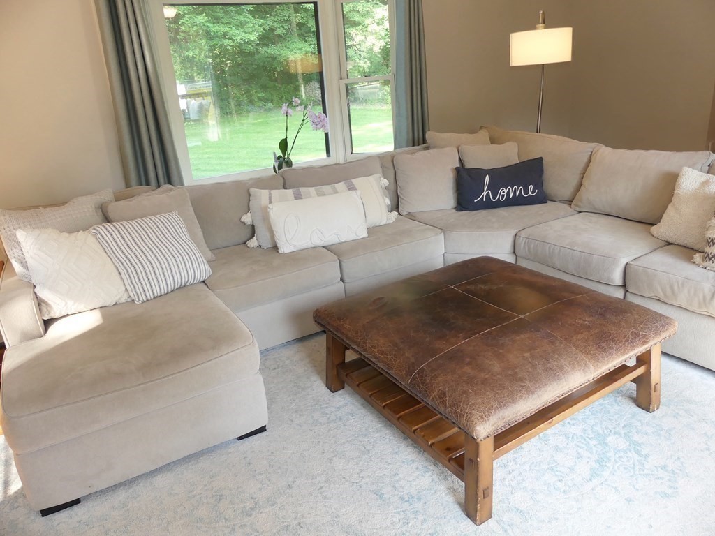 256 Cold Spring Road Belchertown, MA 01007 - Photo 10 of 42 Gallery Image 10