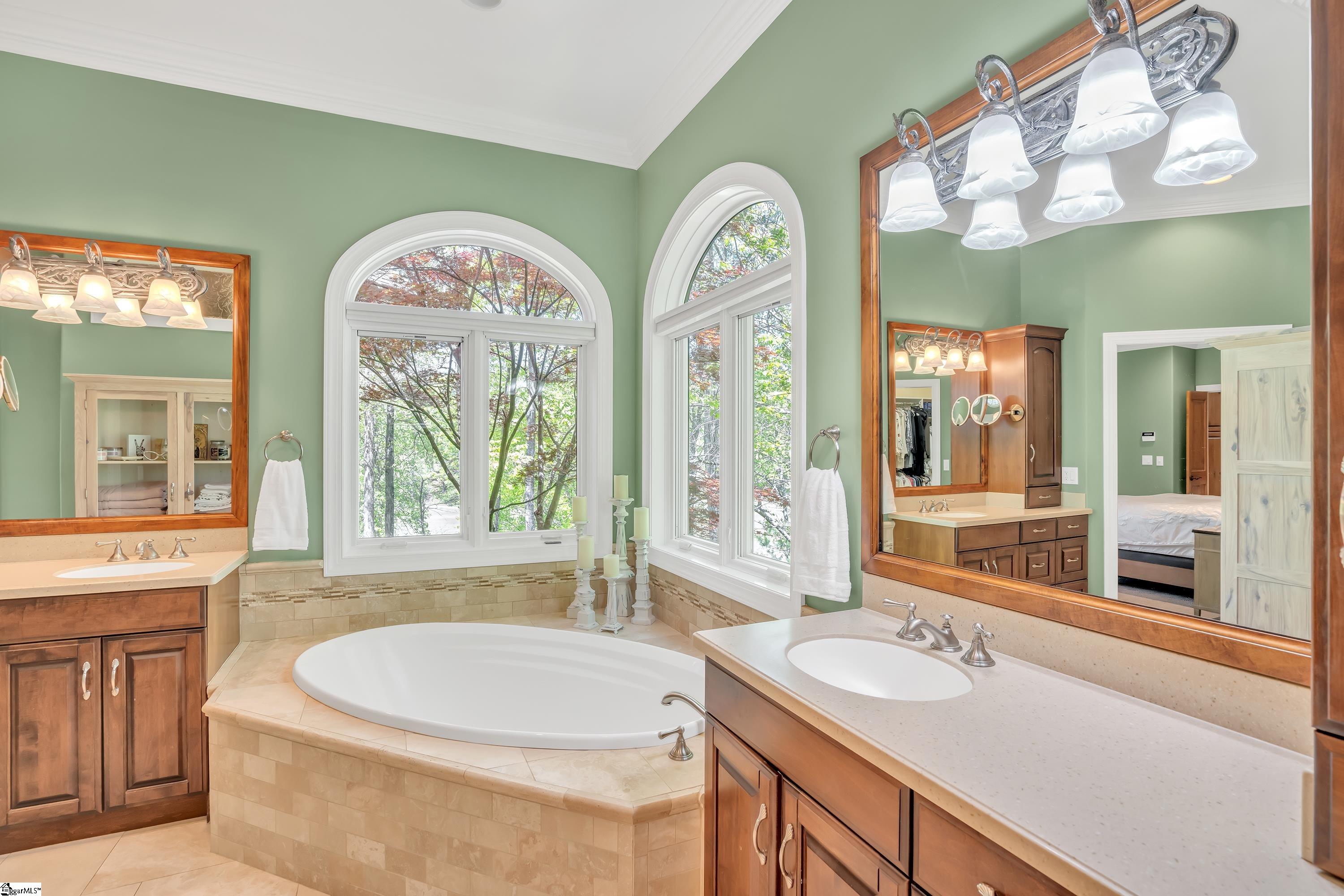 124 Foxboro Road Travelers Rest, SC 29690 - Photo 16 of 36 Gallery Image 16