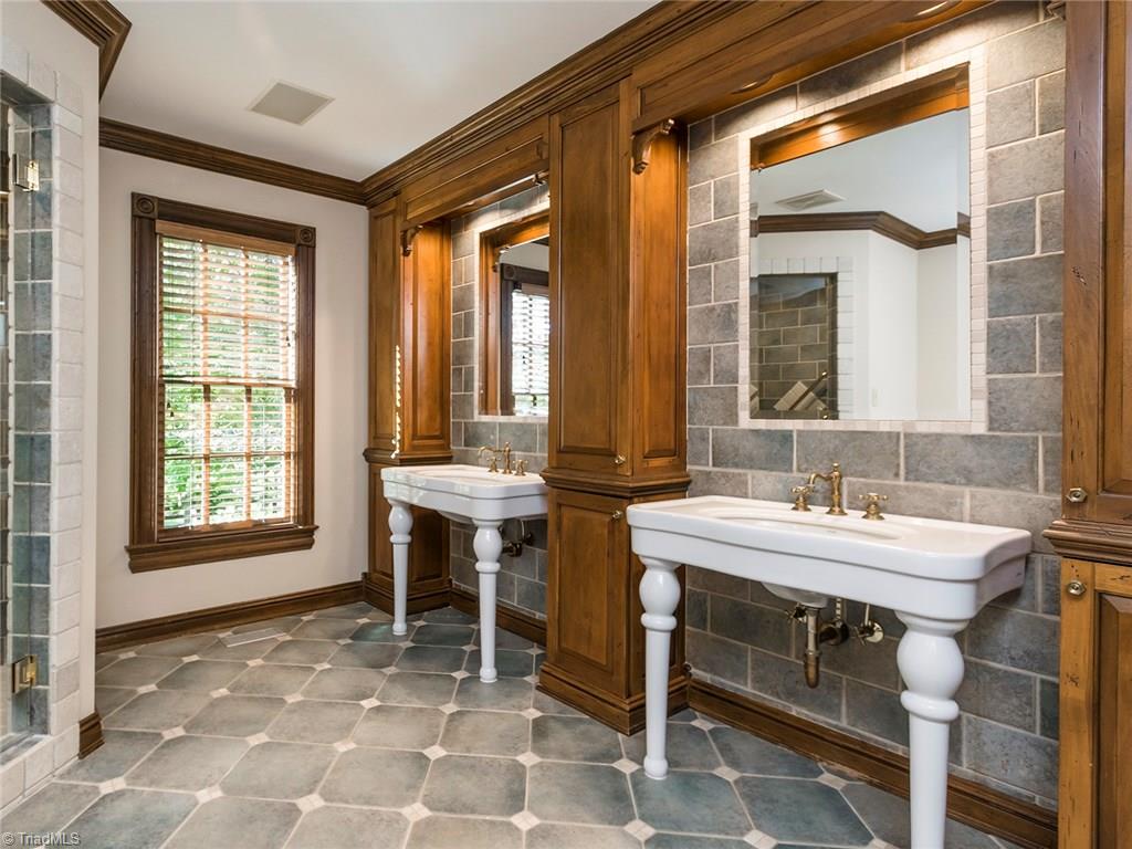8019 Witty Road Summerfield, NC 27358 - Photo 14 of 30 Gallery Image 14