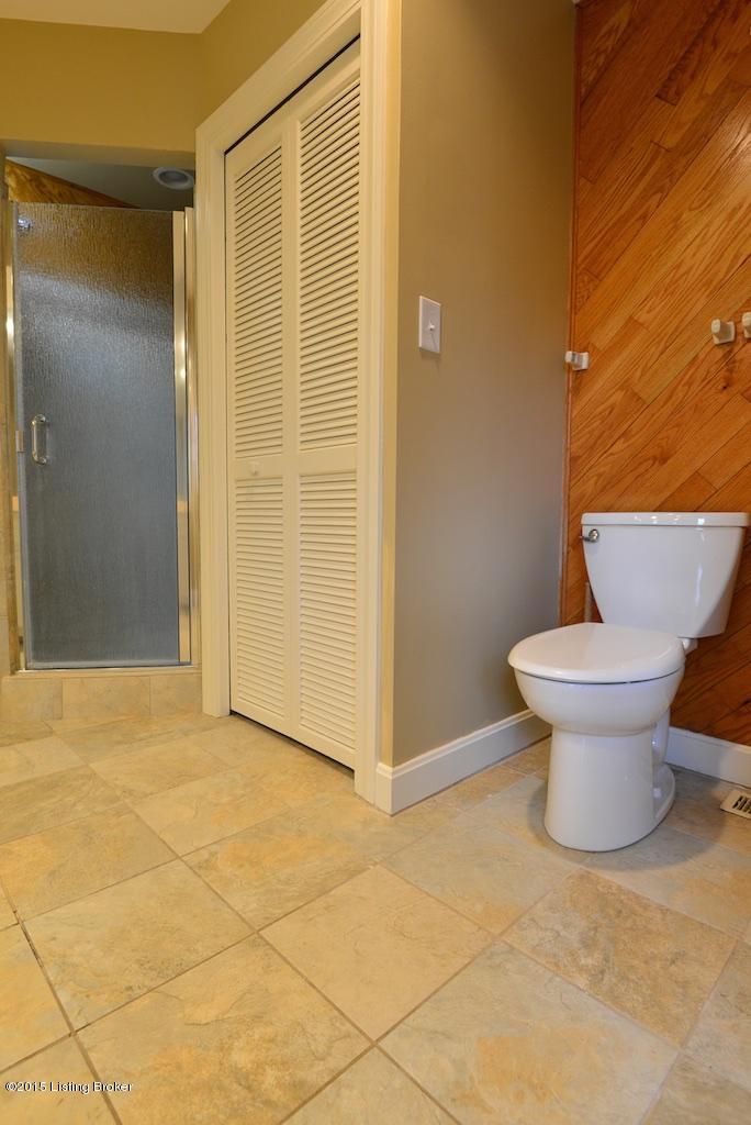 5405 Apache Road Louisville, KY 40207 - Photo 27 of 35 DSC_2946.jpg