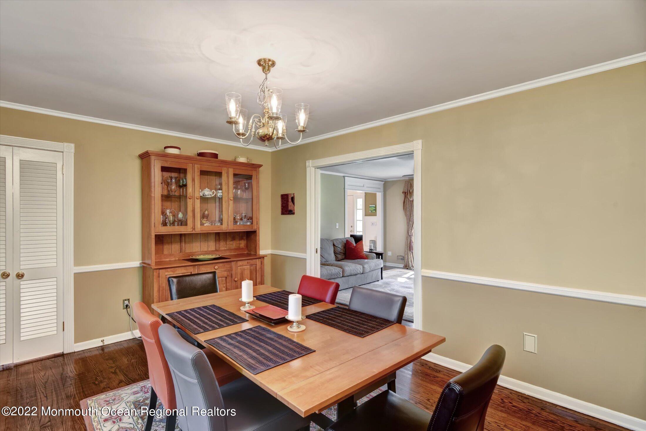 50 Heron Road Middletown, NJ 07748 - Photo 13 of 35 13-Dining Room