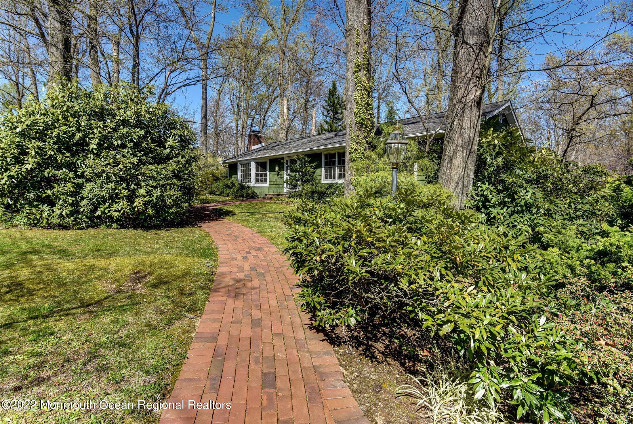 50 Heron Road Middletown, NJ 07748 - Photo 5 of 35 06-Front View
